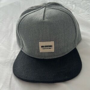 H&M hat